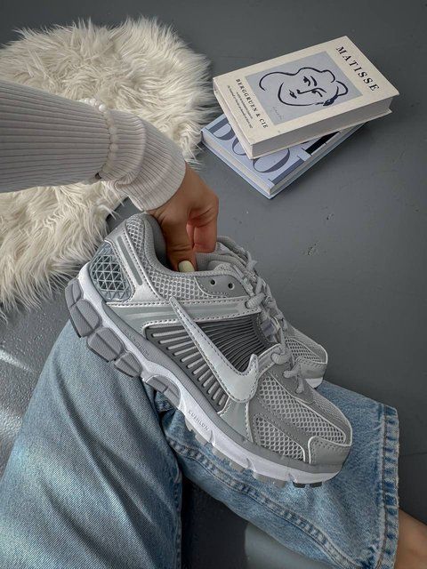 Nike Zoom Vomero 5 Silver Zo65465 фото