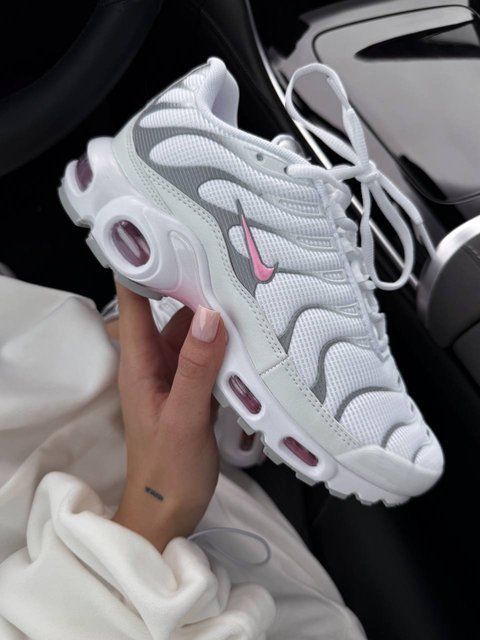 Nike Air Max TN Plus White Grey Pink TN4747 фото