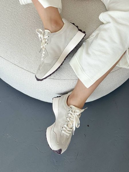 New Balance 327 Beige 03106 фото