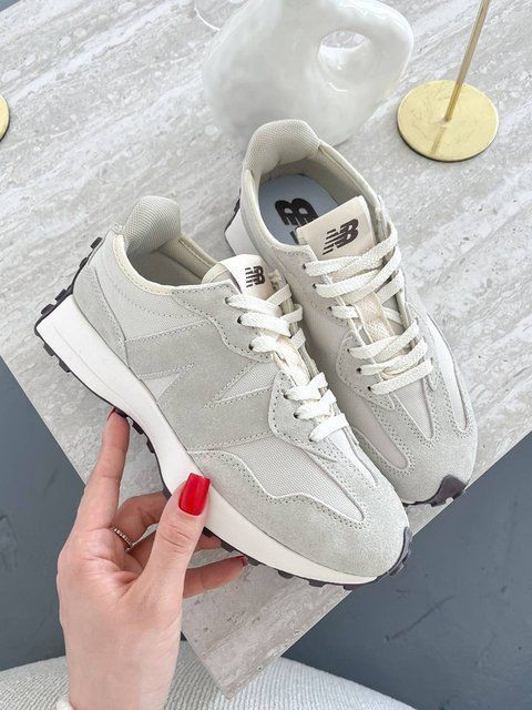 New Balance 327 Beige 03106 фото