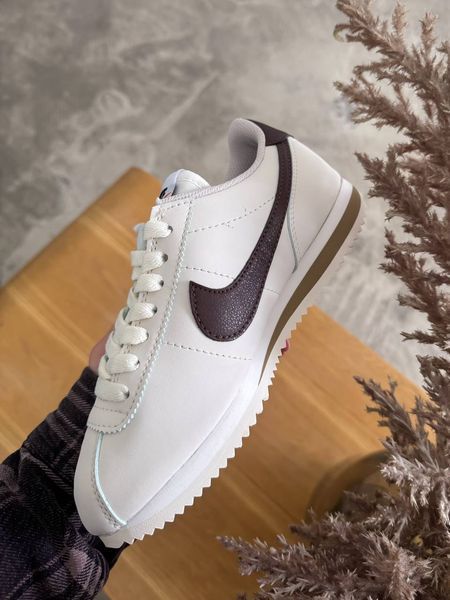 Nike Cortez White/Brown  #DNK366 фото