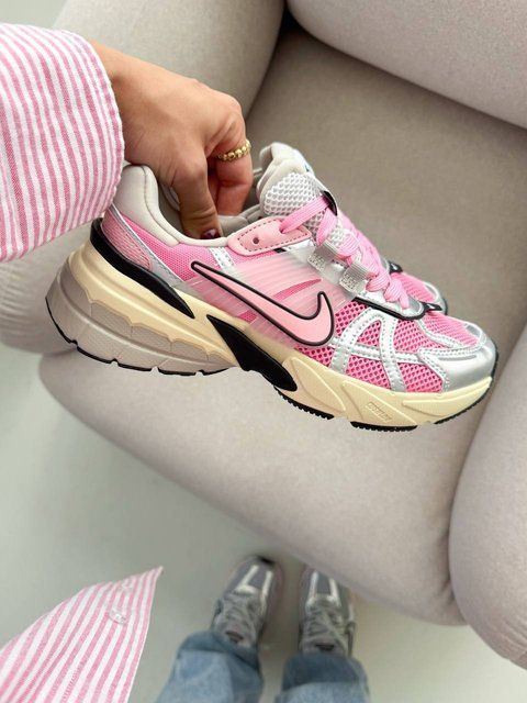 Nike V2K Runtekk Pink FHF546464 фото