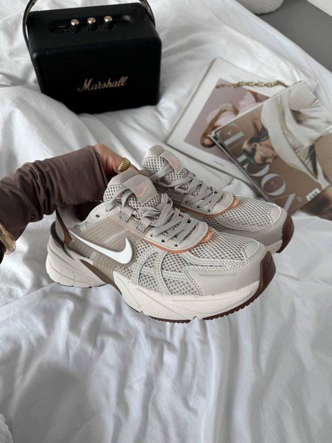 Nike V2K Runtekk Brown GD3435 фото