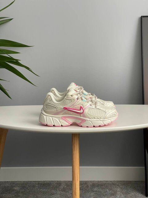 Nike V5 RNR Beige Pink   Z04838 фото