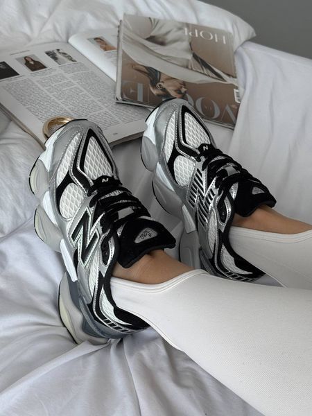 Женские и мужские кроссовки New Balance 9060 Shoe Palace X  Metallic 49499 фото