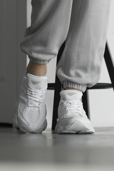 New Balance 9060 Triple White 03096 фото
