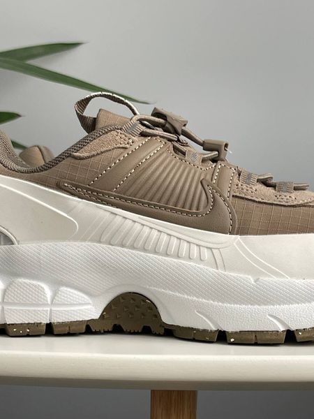 Nike Zoom Vomero Roam Light Bone  ZO4654 фото