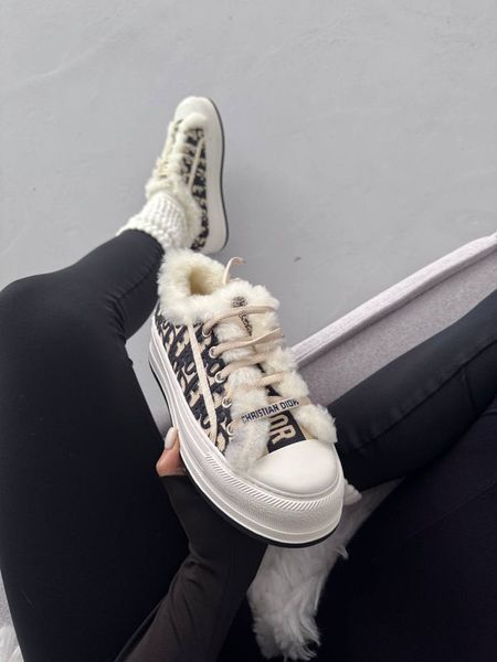 Christian Dior Wal&rsquo;n Dior Fur White / Black &ndash; Premium 1446 фото