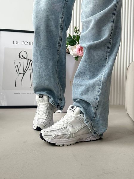 Nike Zoom Vomero 5 White Z03363 фото