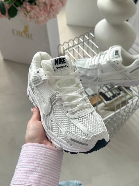 Nike Zoom Vomero 5 White Z03363 фото