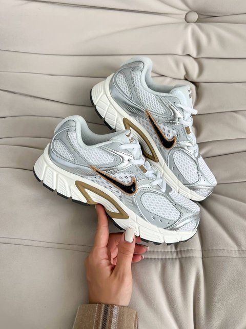 Nike Zoom Vomero 5 RNR White/Silver/Black Zo5883 фото